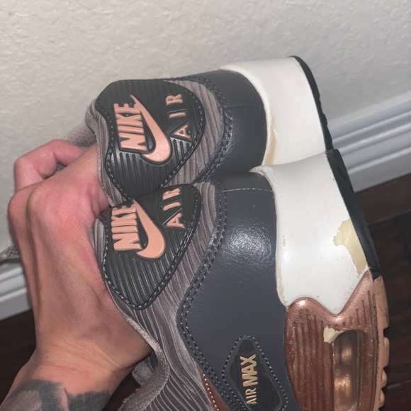 Nike Air Max - Picture 4 of 8